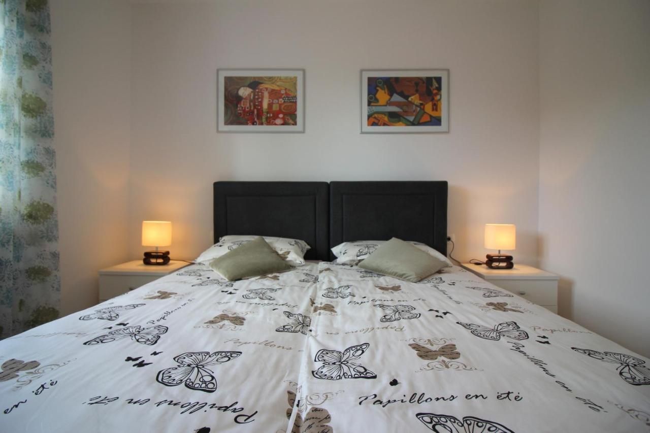 Apartment Agata In City Center Poreč Zewnętrze zdjęcie